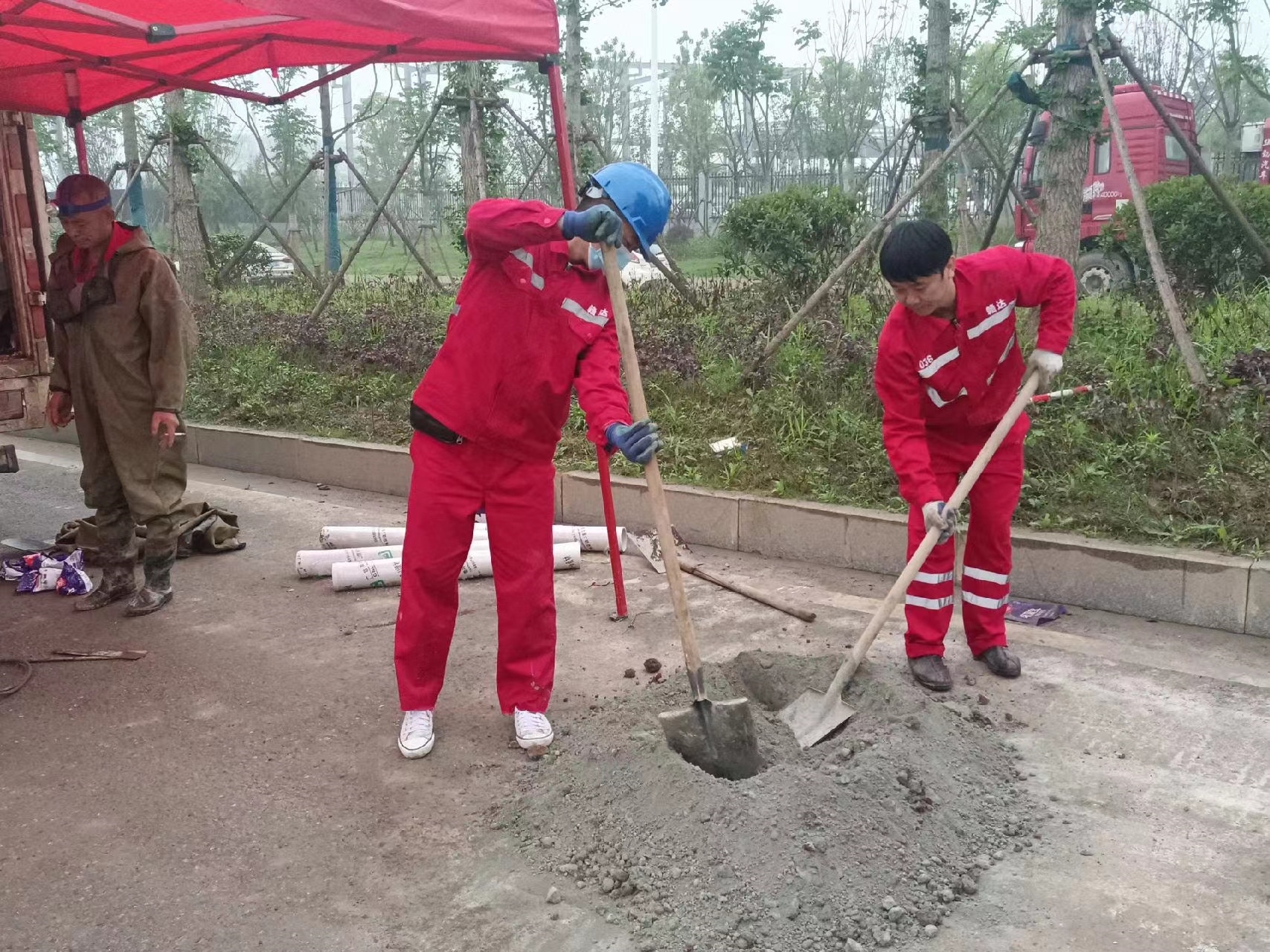 河津管道疏通哪家好】及时进行市政管道清淤